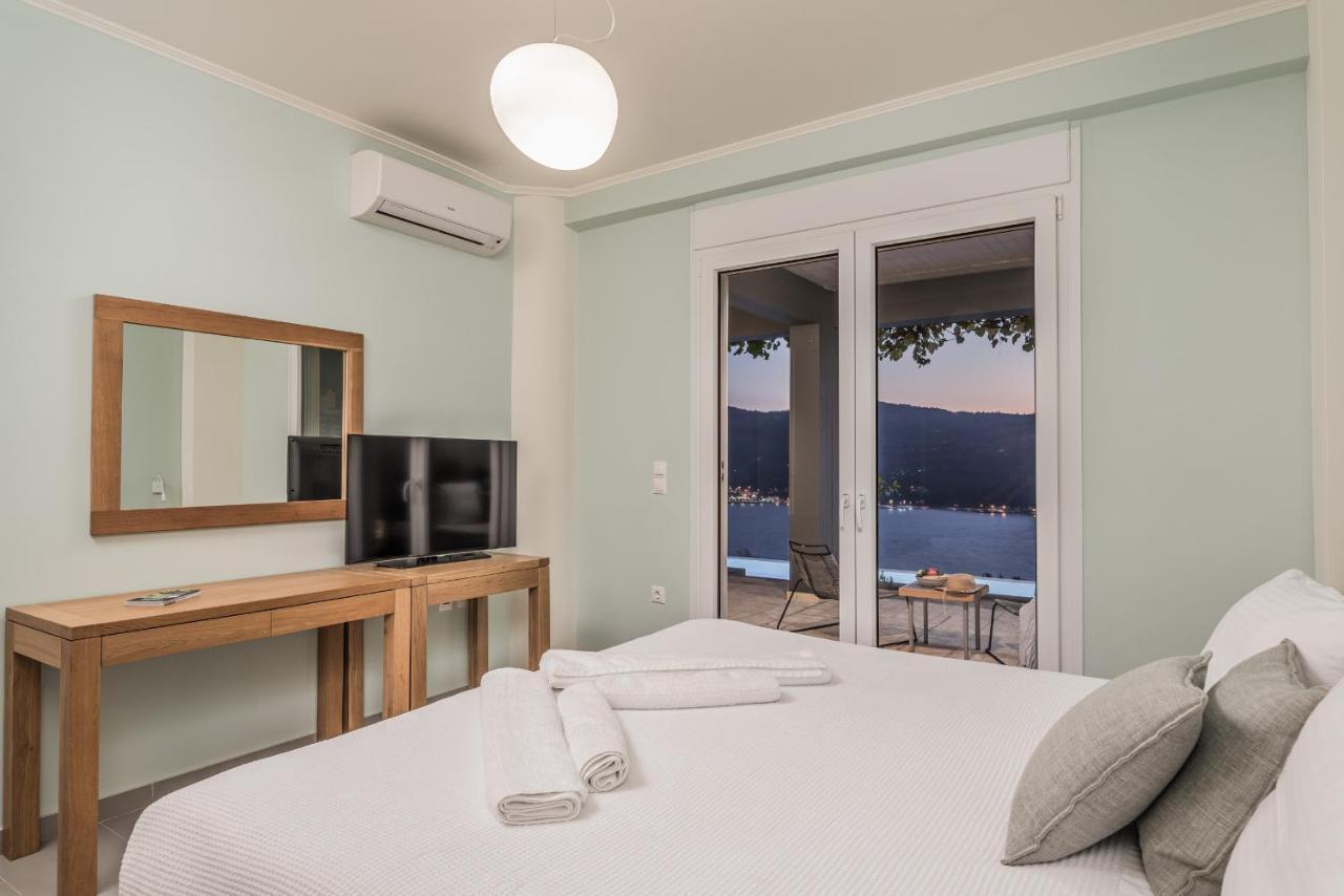Heaven'S Door Apartment Самос Екстериор снимка
